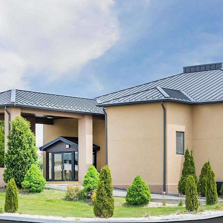 萨默塞特贝斯特韦斯特定留Plus酒店 外观 照片